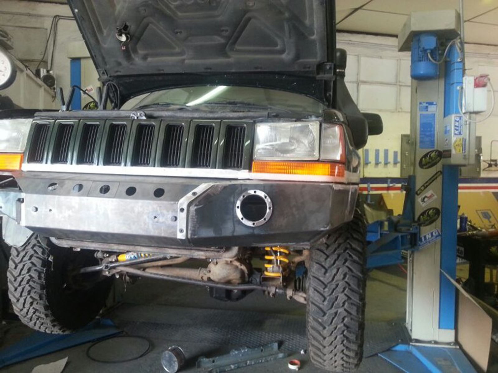 roderas-4x4-preparacion-jeep-cherokee-1