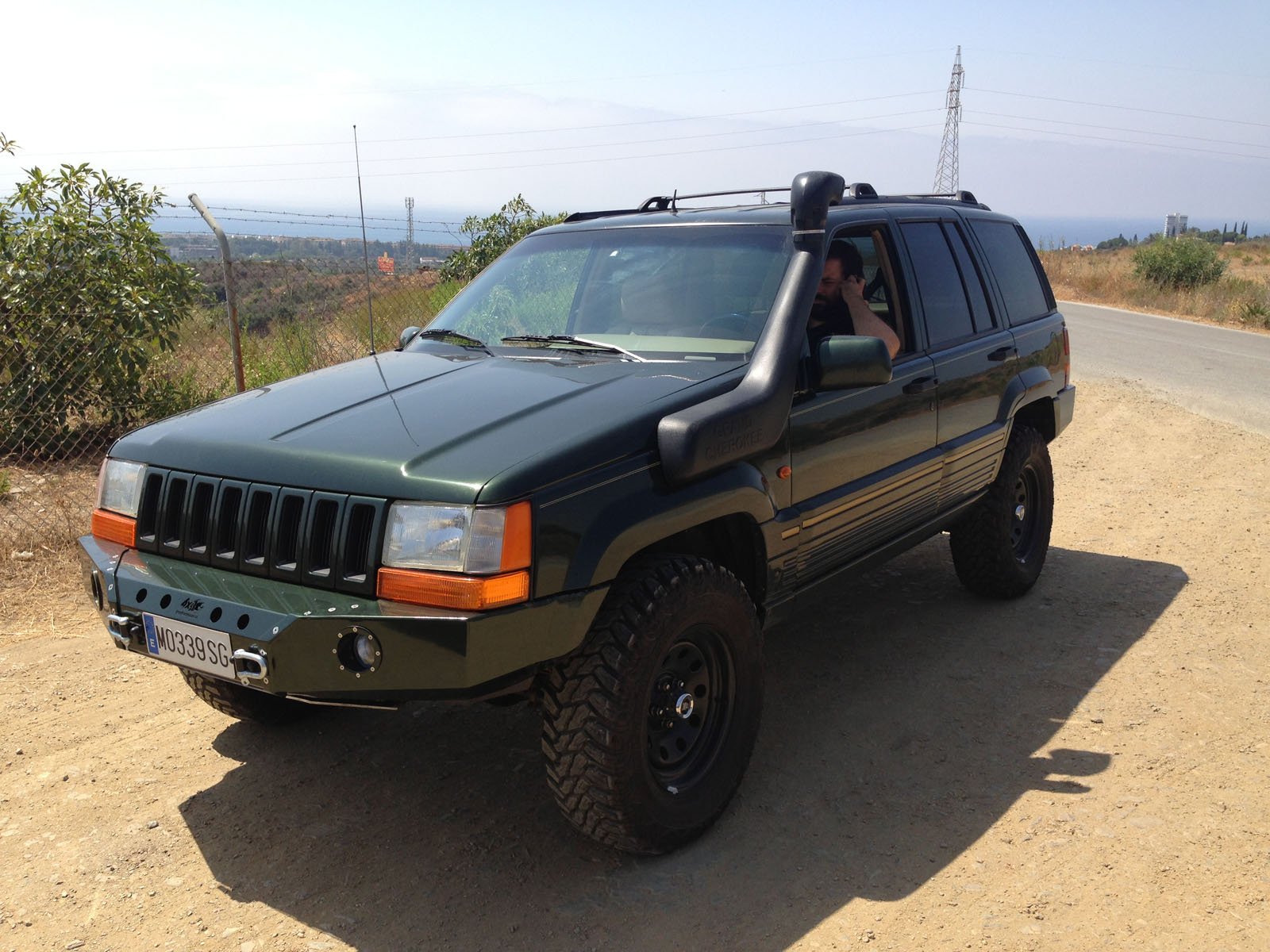 PREPARACION JEEP GRAND CHEROKEE ZJ 5.2 Taller mecánico